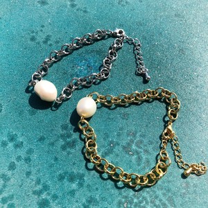 Pearl Motif Bracelet