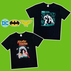 Tシャツ　"DCコミック"　バットマン