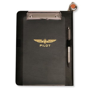 DESIGN 4 PILOTS iPad Case Black パイロット 航空用ニーボード