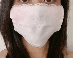 【日本製】お肌に優しいシルクのレースマスク（ライトピンク）