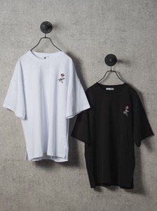 One Point Embroidery T-shirt Unisex Big Silhouette