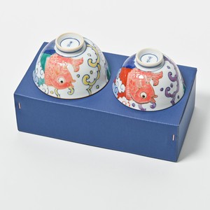 有田焼　めでたや　ペア茶碗　手描き　セット　日本製