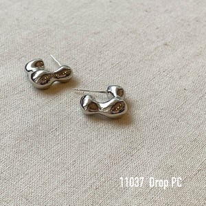 【即納商品】11037  Drop PC　ミニピアス
