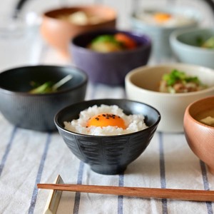 asumi(彩澄) なじみ茶碗 鉄黒[日本製/美濃焼/和食器/リサイクル食器]