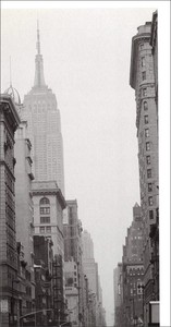 ロンググリーティングカード 多目的 モノクロ写真「五番街」 建物 建造物
