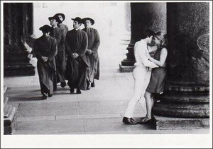 ポストカード モノクロ写真「祝福された愛」