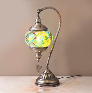 Akizuki Trading Mosaic Lamp Table Lamp