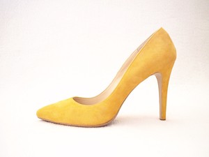 スエードパンプス　黄色　婦人靴　パンプス　スエード　本革　大きいサイズ　LL