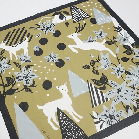 ギフトセット Hanelca X Sarahbel Scarf Khaki スカーフ クレマチスの森 カーキ の商品ページ ギフトセット Hanelca X Sarahbel Scarf Khaki スカーフ クレマチスの森 カーキ の商品ページ