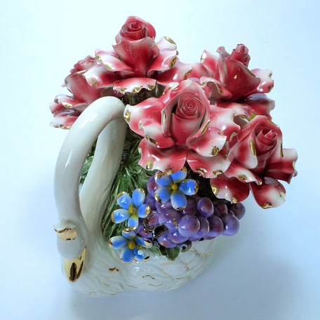 北 イタリア ヴィチェンツァ製 陶花 スワンタイプ 白鳥 バラ アレンジ 陶器 インテリア Cogの商品ページ 卸 仕入れサイト スーパーデリバリー 北 イタリア ヴィチェンツァ製 陶花 スワンタイプ 白鳥 バラ アレンジ 陶器 インテリア Cogの商品ページ 卸 仕入れサイト スーパーデリバリー