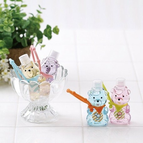 クリーンベア除菌ジェル バッグにつけた姿もかわいい簡単除菌アイテムの商品ページ 卸 仕入れサイト スーパーデリバリー