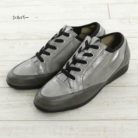 can you stretch faux leather shoes
