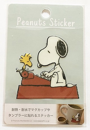 Peanuts Snoopy 貼って剥がせる 耐熱 耐水シール タイプライターの商品ページ 卸 仕入れサイト スーパーデリバリー
