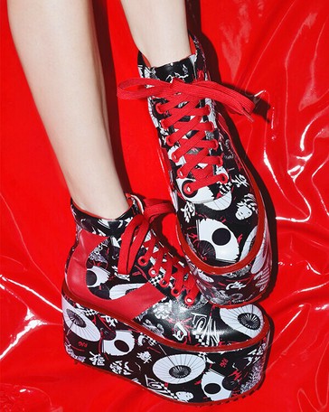 fashion world shoes and boots
