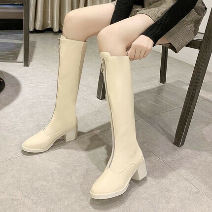 Long ladies boots