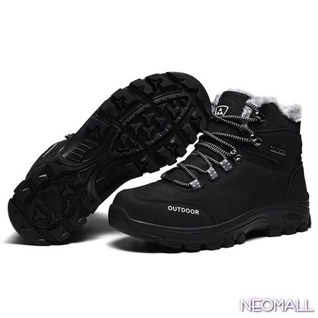 trekking shoes black
