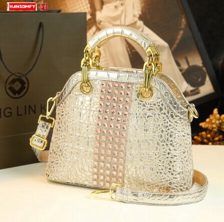 ladies hand bag shop near me