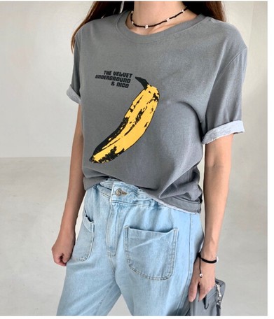 banana print t shirt