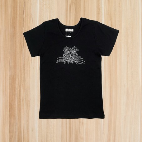 即納 100 コットン Tシャツ パイナップル柄 黒 シルバー リゾートの商品ページ 卸 仕入れサイト スーパーデリバリー 即納 100 コットン Tシャツ パイナップル柄 黒 シルバー リゾートの商品ページ 卸 仕入れサイト スーパーデリバリー