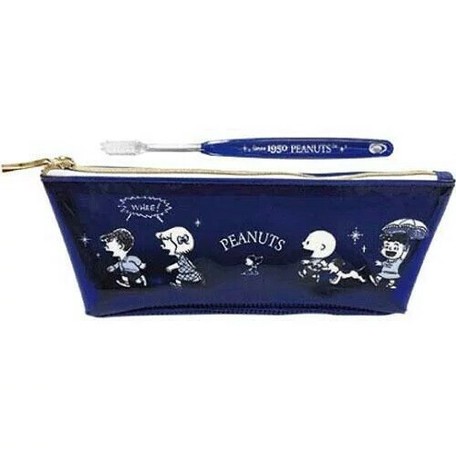 purse toothbrush