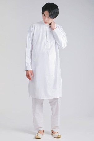 シンプルホワイト クルタ パジャマ上下セット インドの男性民族衣装の商品ページ 卸 仕入れサイト スーパーデリバリー
