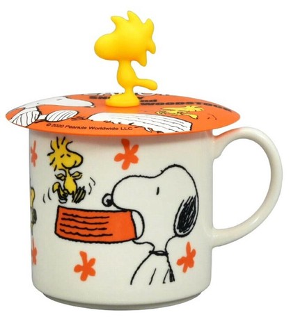 山加商店 Snoopy スヌーピーカップカバー付マグ フレンズ の商品ページ 卸 仕入れサイト スーパーデリバリー
