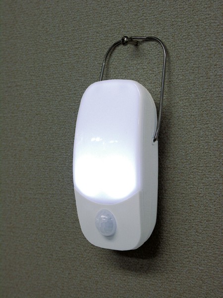 LEDセンサーライト マグピカ 2個組 / 家具・インテリア ライト・照明 壁掛け照明