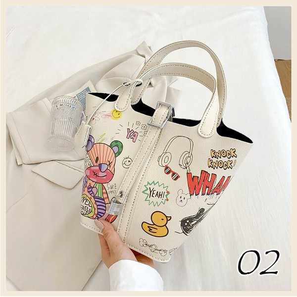 当社人気! 売れ筋商品! 可愛いくまさん柄 プリント 合皮バッグ 当社人気! 売れ筋商品! 可愛いくまさん柄 プリント 合皮バッグ
