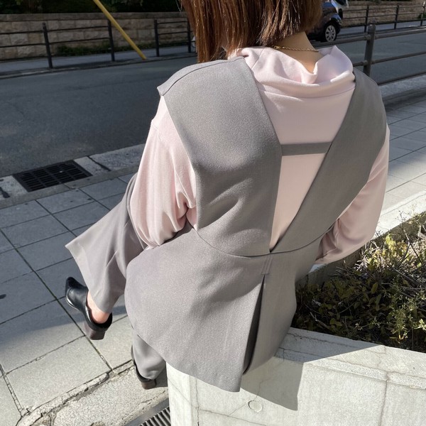 AnnaKerryアンナケリー27244702】Vネックベスト「2025春物新作」の商品ページ｜卸・仕入れサイト【スーパーデリバリー】