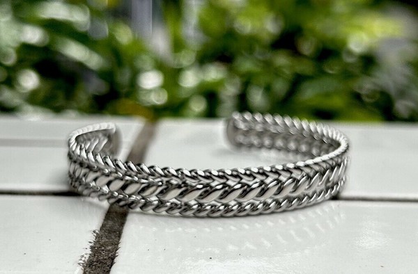 ボヘミアンスタイル バングル 編み込み風エスニック バングル ブレスレット ボヘミアン フェス