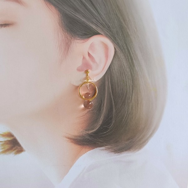 Clip-On Earrings Gold Post Earrings | Import Japanese