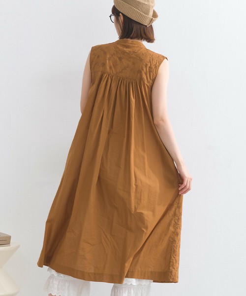 総刺繍 ノースリーブ ワンピース【2025年春夏新作】の商品ページ